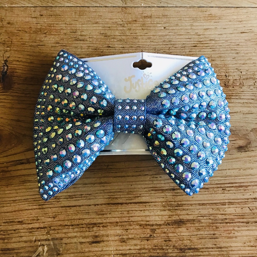 Bedazzled Bow
